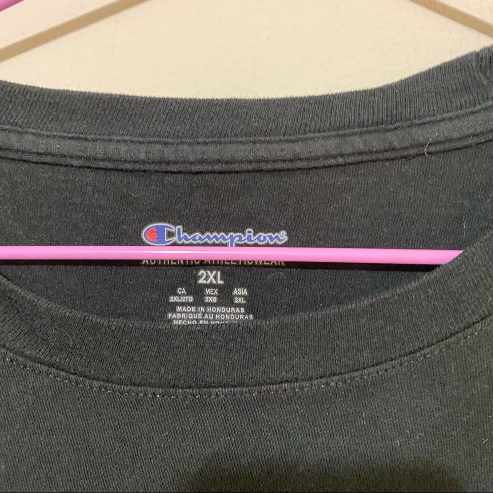 Champion Tee - Picture 4 of 4